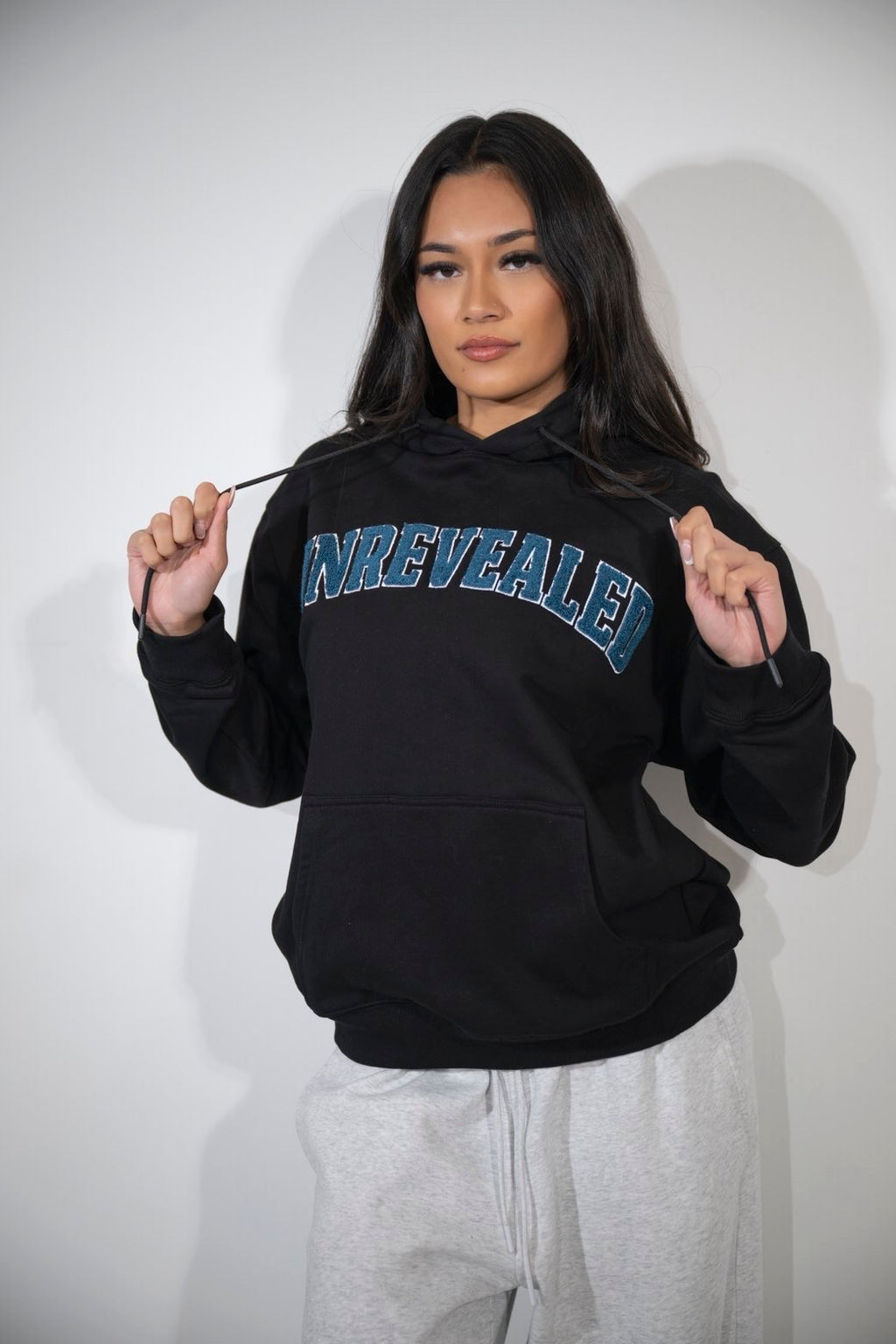 “ENGRAVED” HOODIE - TEAL