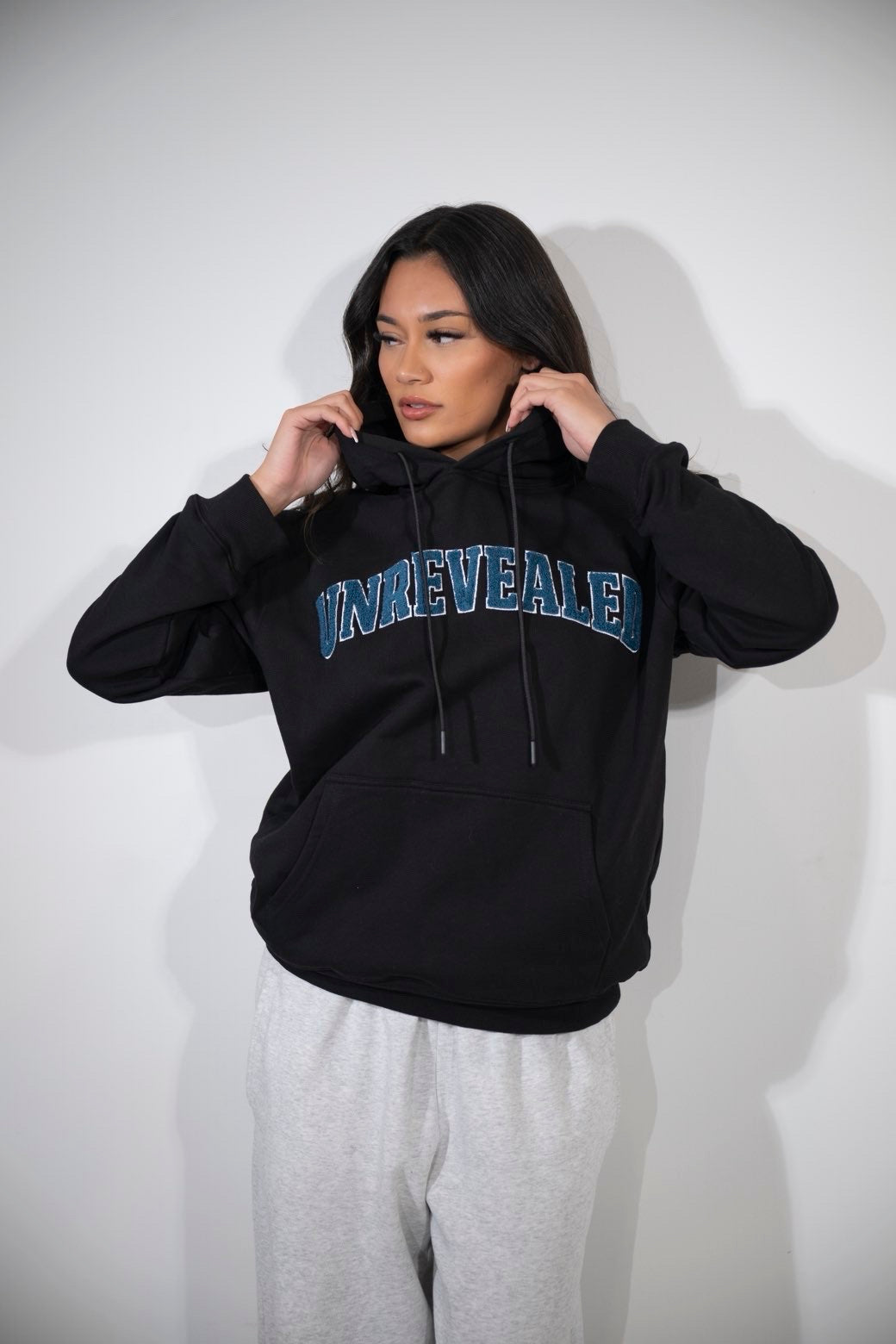 “ENGRAVED” HOODIE - TEAL